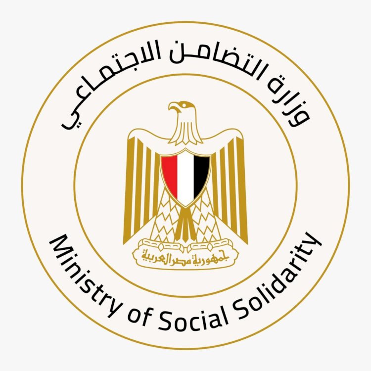 توزيع 2000 جهاز لاب توب ناطق لدعم الطلاب المكفوفين في استكمال دراستهم الجامعية
