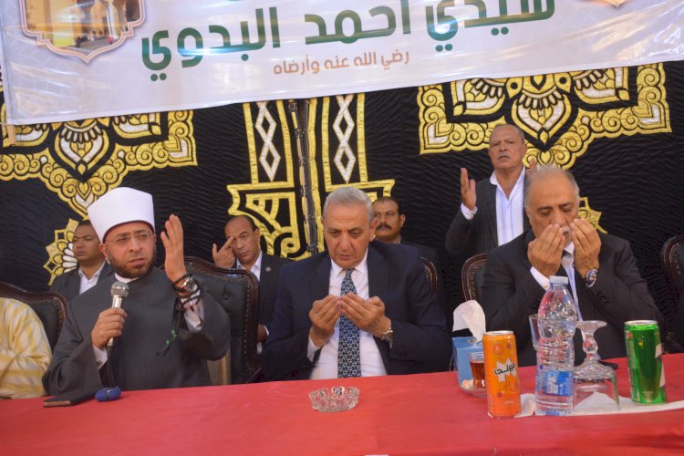 وزير الأوقاف يشارك في الاحتفال بالمولد الأحمدي