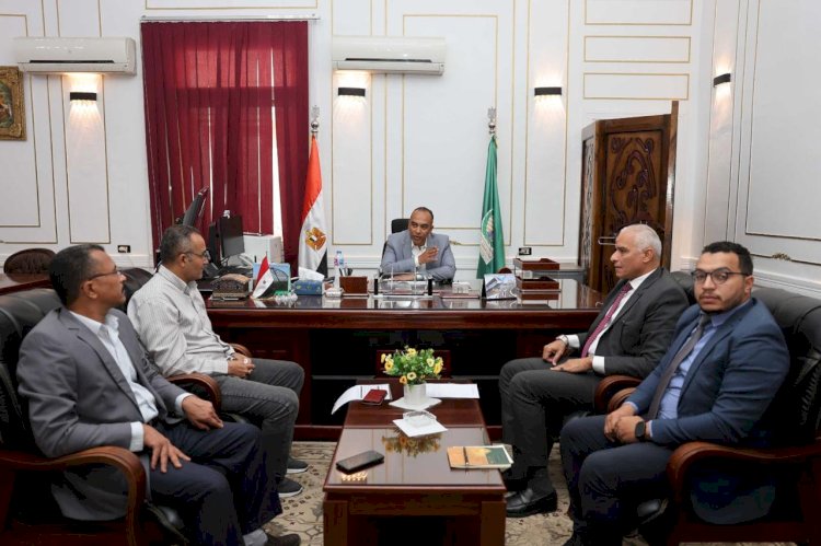 خطة لتقنين أوضاع الصناعات ودعم المشروعات الصغيرة بالمنيا