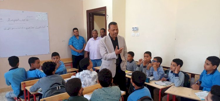 تكثيف الإشراف والانضباط اليومي محور جولة مدير عام أبوتشت التعليمية