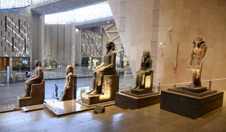 المتحف المصري الكبير.. عندما تلتقي الحضارة بالتكنولوجيا
