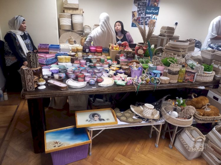 التضامن تنظم معرض "ديارنا للحرف اليدوية والتراثية" بالبنك الزراعي المصري