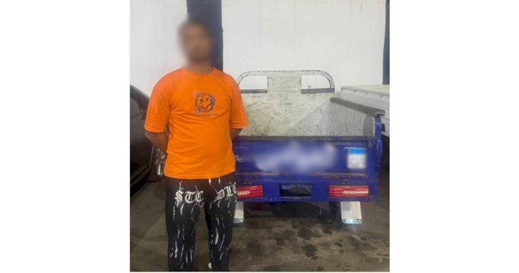 القبض علي سائق لقيامه بتحميل طلبة المدارس اعلي التروسيل بالقاهرة