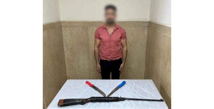 صاحب محل يهدد طليقته بالاسلحة بالجيزة