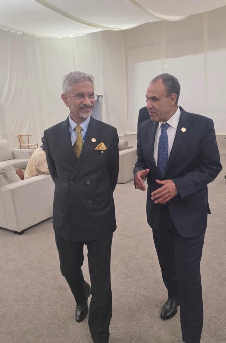 وزير الخارجية يلتقي وزير خارجية الهند علي هامش قمة العشرين