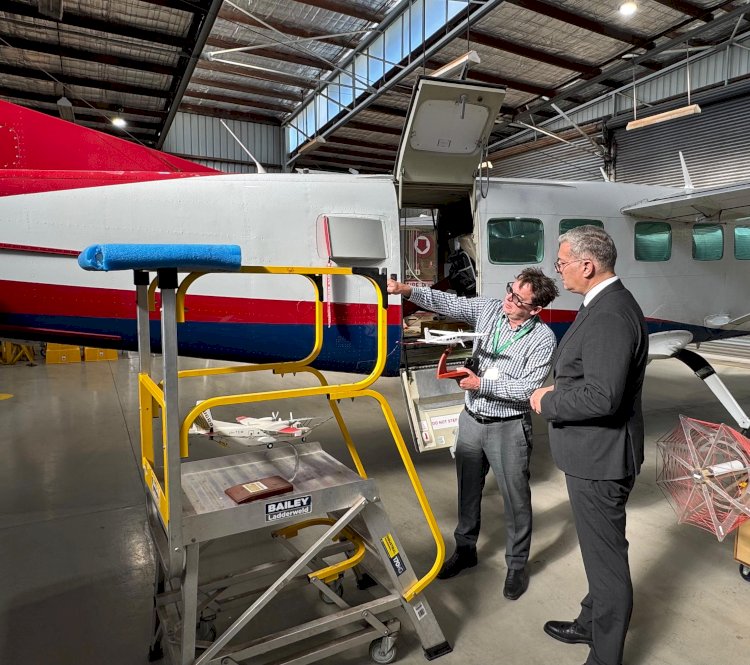 "بدوي"  يشهد توقيع مذكرة لإجراء مسح جوي للإمكانات التعدينية على مستوى مصر