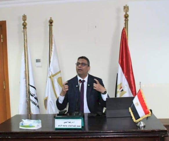 "الرسالة الدينية في الأثير.. من الوعظ إلى الإقناع"