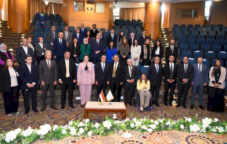 في اليوم العالمى لحقوق الإنسان.. رئيس اللجنة العليا الدائمة لحقوق الإنسان يزور مستشفى ٥٧٣٥٧