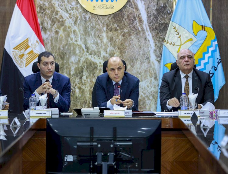 محافظ كفرالشيخ يناقش استعدادات جولة الإعادة  لانتخابات مجلس النواب