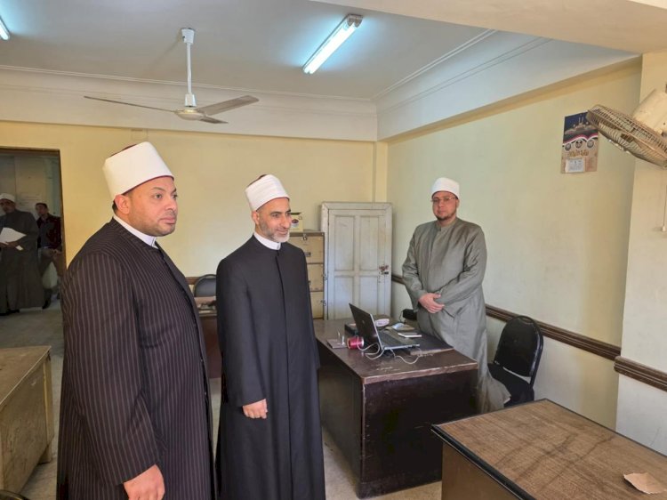 "عبدالباري"استمرار جولات التفتيش والمتابعة على المديريات الإقليمية