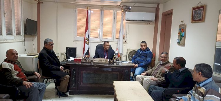 اجتماع موسع بتعليم أبوتشت لمراجعة الاستعدادات النهائية لامتحانات نصف العام