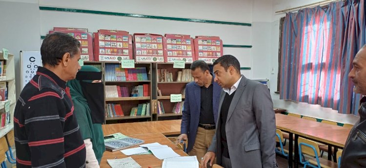 مدير عام تعليم أبوتشت يشدد على ضبط الغياب والانضباط اليومي بالمدارس