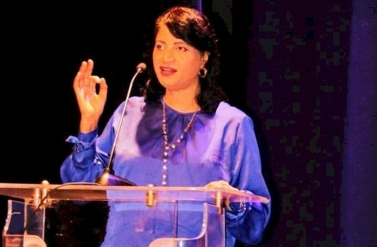 كأني جريحة حرب ... للشاعرة حنان شاهين