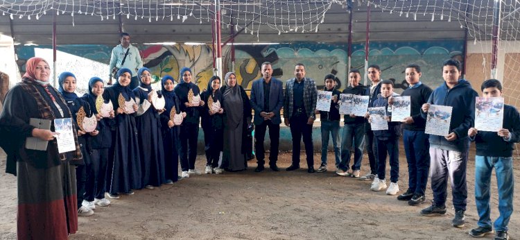 تكريم طلاب مبادرة أجمل فصل خلال جولة عبدالواحد بمدرسة  بأبو تشت