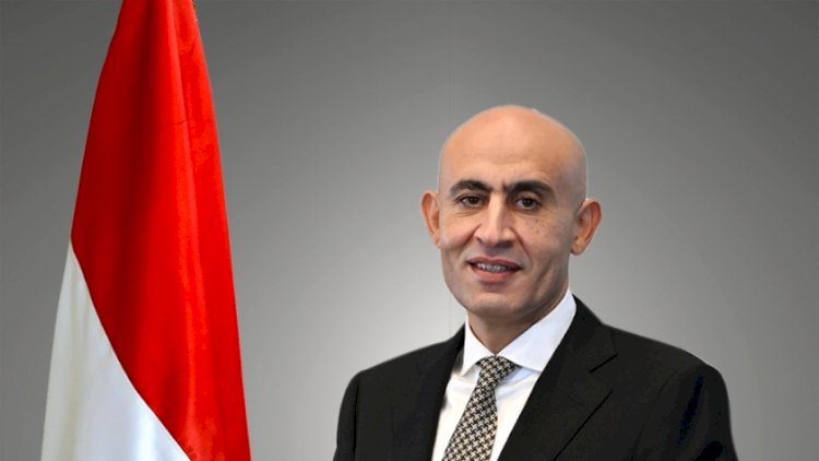 وزير الخير الدكتور محمد عبداللطيف