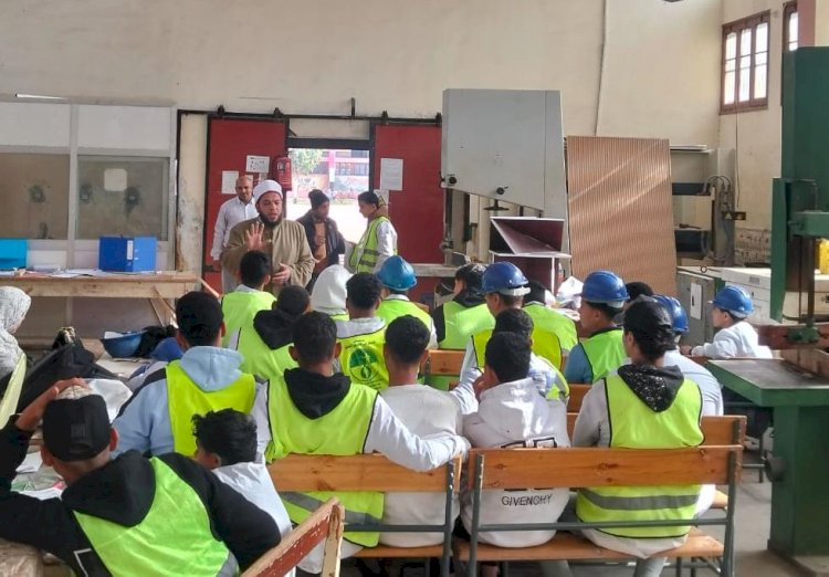 أوقاف السويس تشارك ذوي الهمم أنشطتهم الإبداعية في زيارة تفاعلية لجمعية الصفاء