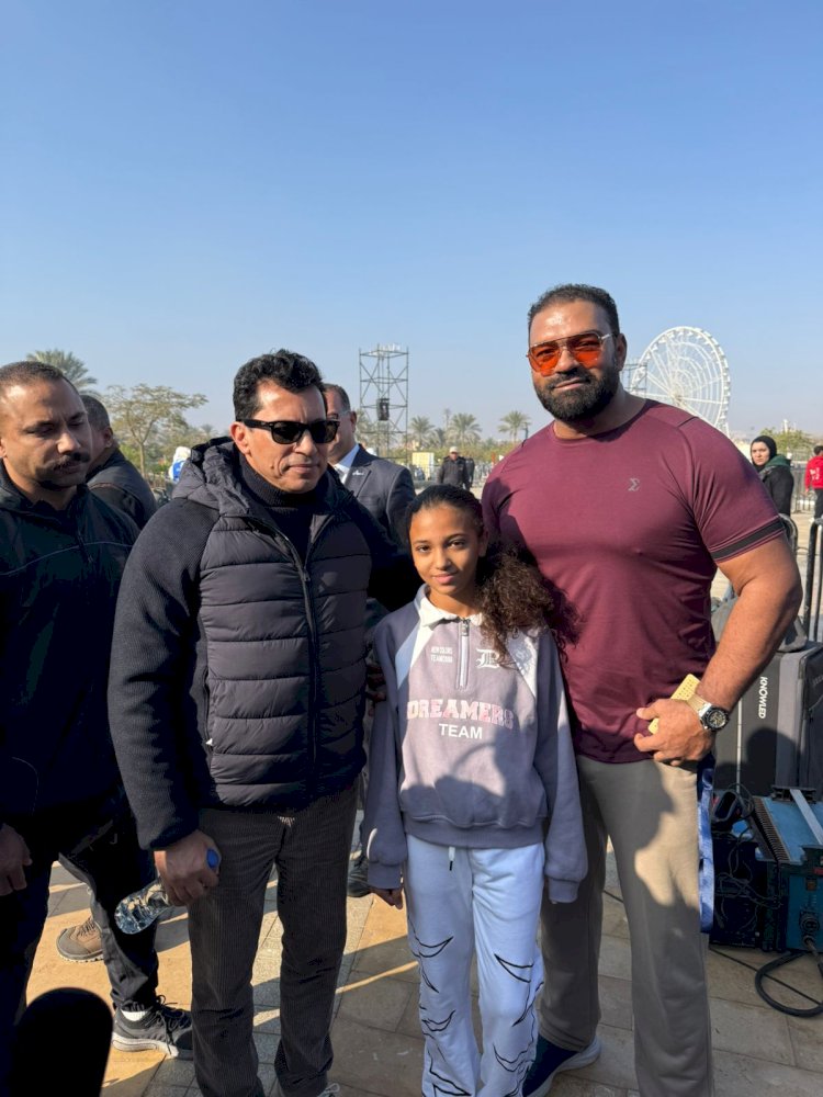 نور شندي تخطف الأنظار ..ووزير الشباب "الفراشة الذهبية" نموذج للبطلة المصرية