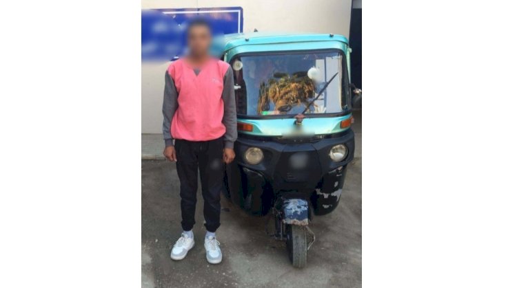 القبض علي سائق توك توك اصطدم بسيارة مواطن بالقليوبية