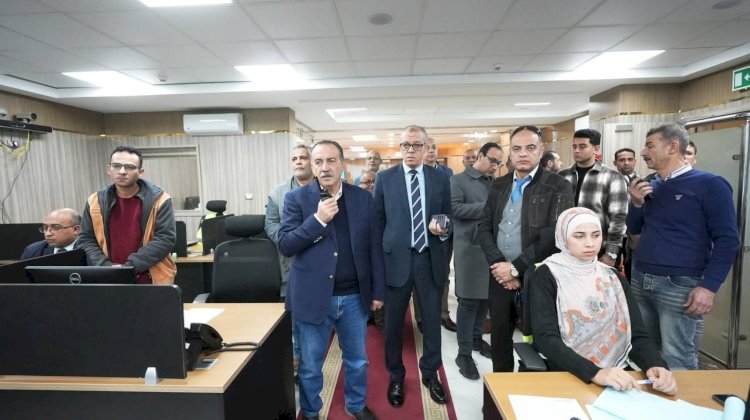 محافظ أسيوط يتابع لحظيًا تنفيذ محور البداري – البحر الأحمر