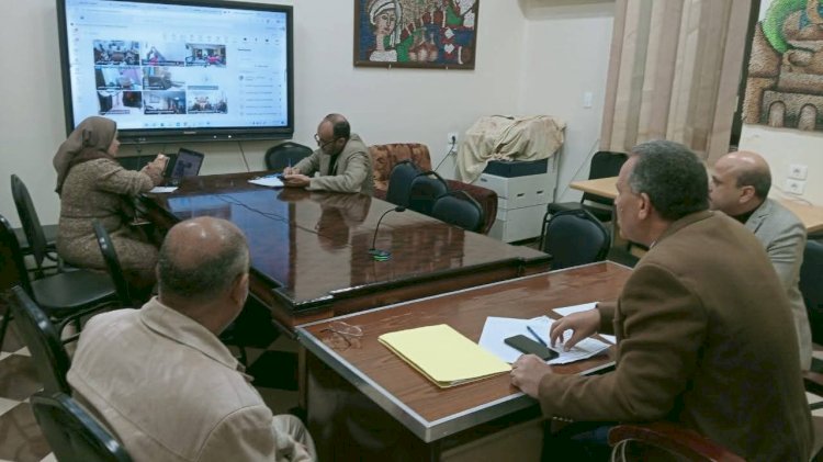 مدير تعليم أسيوط يتابع ختام امتحانات الترم الأول للأول والثاني الثانوي