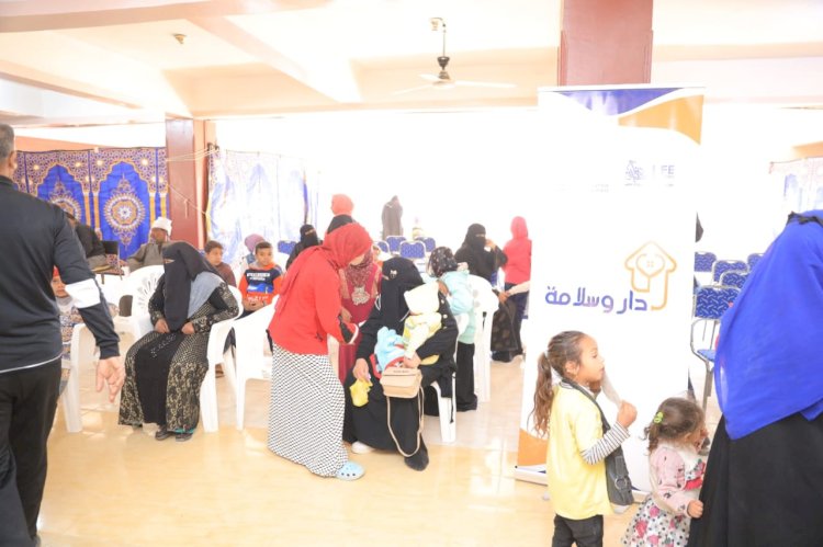 الكشف على 2000 مواطن بالمجان خلال قافلة طبية بقرية أولاد يحيى الحاجر بدار السلام