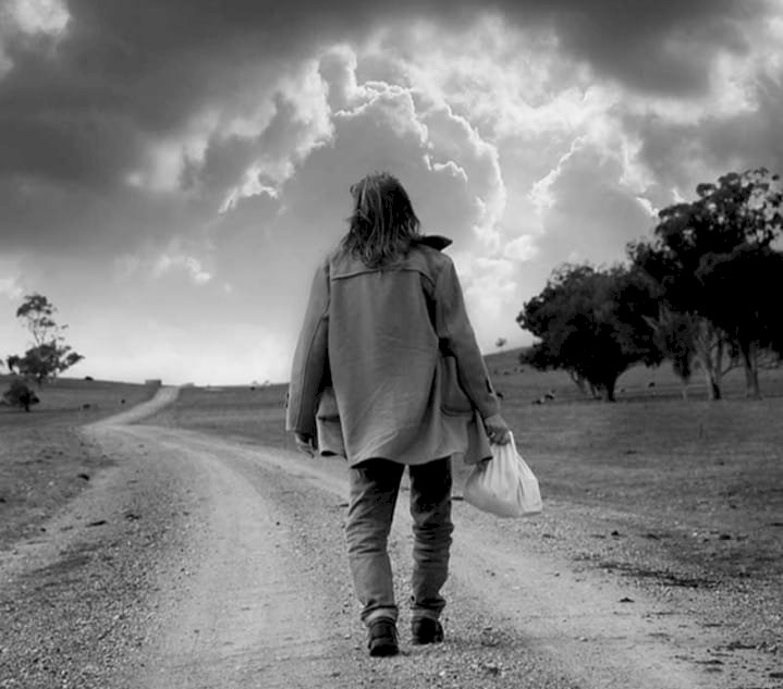 كلام وخلاص... شعر إيمان العطيفي