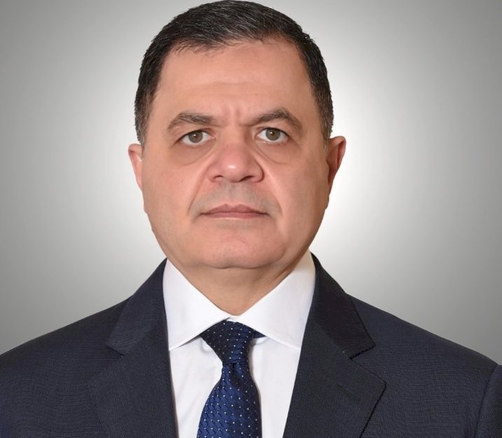 محافظ سوهاج يهنئ وزير الداخلية بمناسبة عيد الشرطة