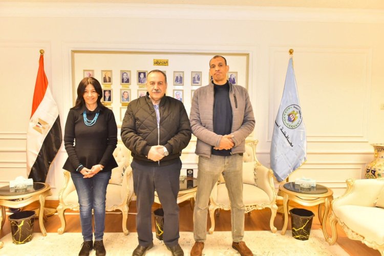 محافظ أسيوط يبدأ فعليًا إعادة إحياء أرض مصنع الغزل وتسجيلها