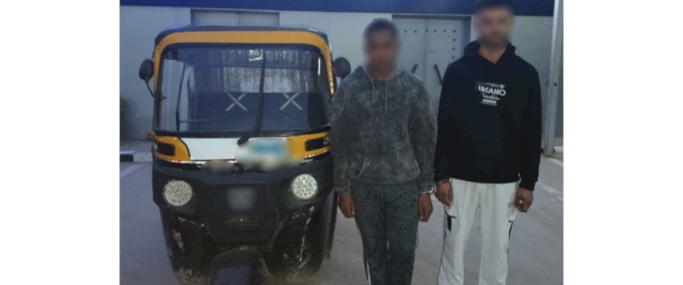 ضبط سائقي توك توك  لقيامهما بسرقة تاجر أجنبي بالإكراه بالقاهرة