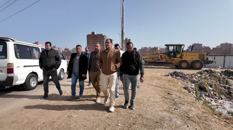 محافظ كفرالشيخ يوجّه بتمهيد ورفع كفاءة عدد من الطرق بالمحافظة