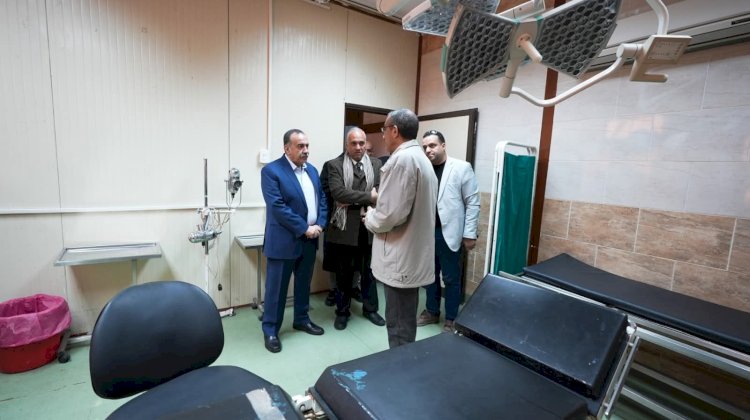 محافظ أسيوط: تطوير أقسام الحروق ومركز متكامل لتأهيل ذوي الهمم