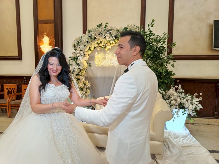 ألف مليار مبروك زفاف أجمل عروسين محمد عبد الستار والإعلامية رشا فهمي