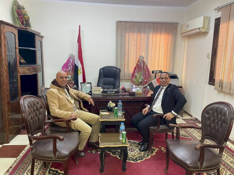 عبدالجليل يبحث مع بيطري الإسماعيلية سرعة تشغيل مجازر فايد لخدمة الدائرة الثالثة