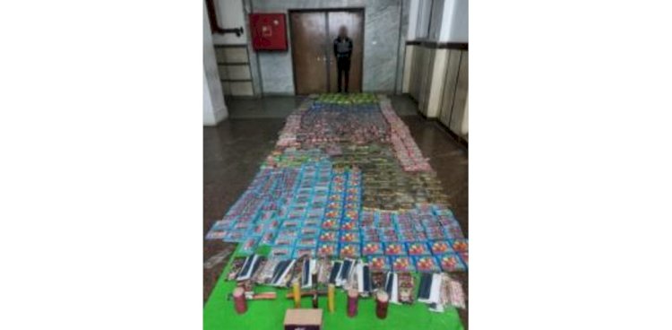 ضبط أكبر تاجر بحوزته 22 ألف قطعة ألعاب نارية بالاسكندرية