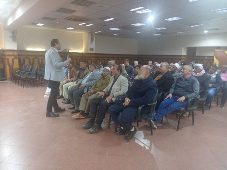 الإدارة العامة للتدريب بالاوقاف تواصل دورة التصدي للحرائق بمسجد النور