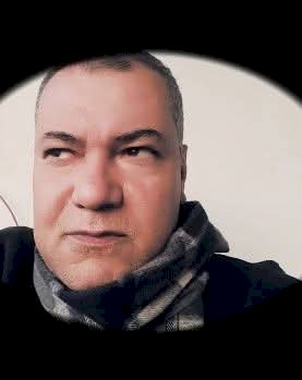 أخطاء ليلية ... للشاعر أحمد دياب