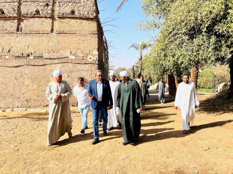 محافظ قنا يتفقد "وادي الطليحات" بجبل دندرة لتحويله إلى مقصد للسياحة الريفية