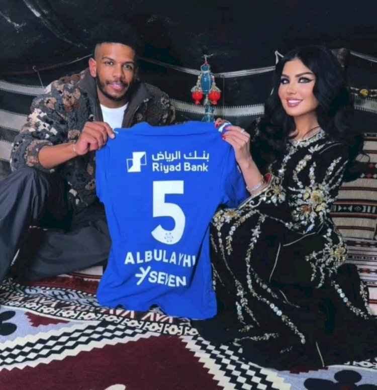 الإعلامية الكويتية حليمة بولند تعود إلى القمة الإعلامية من جديد