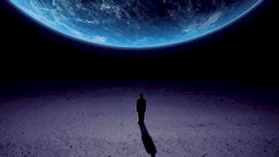 من ظلال الوجود .. بقلم زينب طارق - العراق