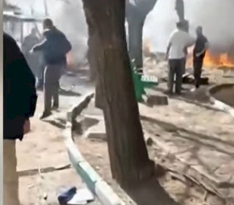 مقتل 45 طالبة وعشرات الطلاب تحت الانقاض في إيران