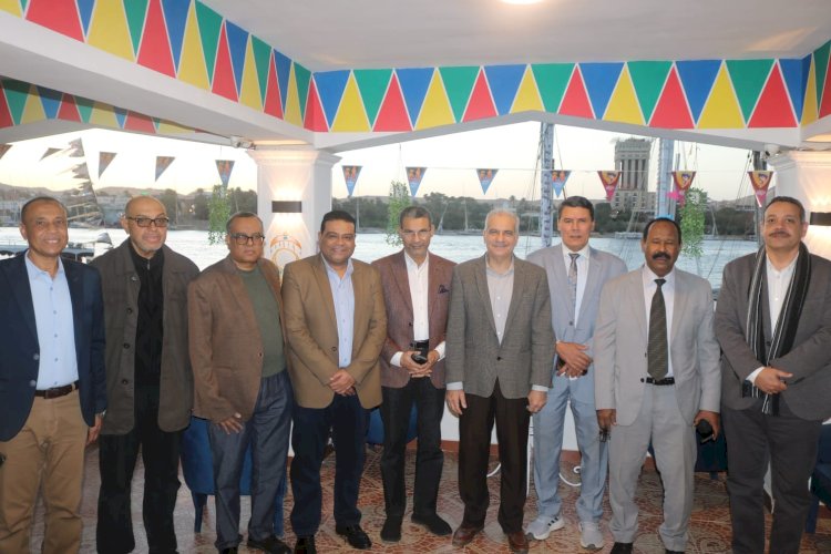 نقابة المهن العلمية بأسوان تنظم الإفطار السنوي بحضور قيادات الجامعة