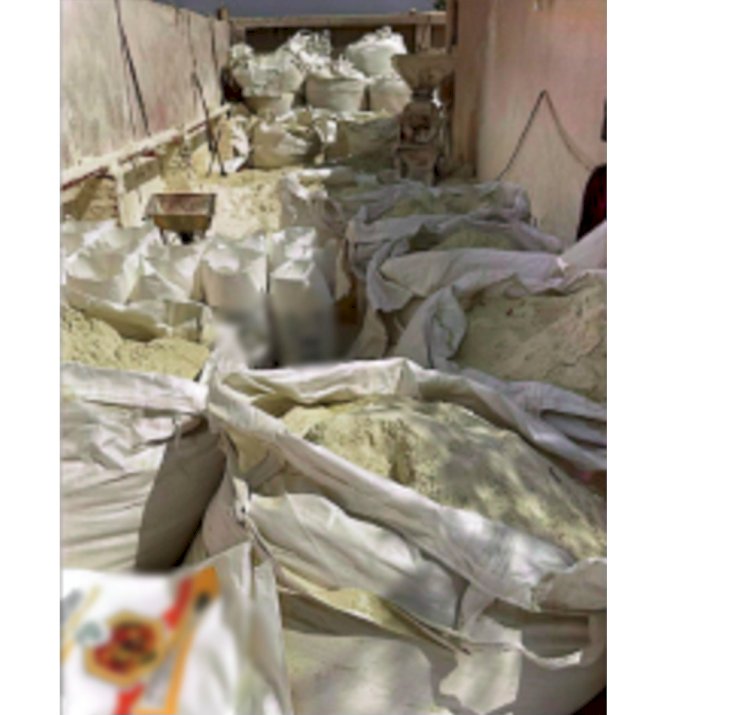 ضبط مصنع "بدون ترخيص" لإنتاج المخصبات الزراعية المغشوشة بالمنوفية