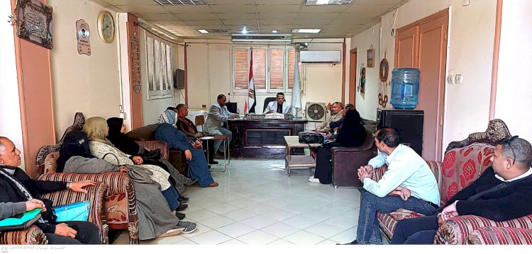 تفاصيل اجتماع مدير عام تعليم أبوتشت مع موجهي الأنشطة التربوية