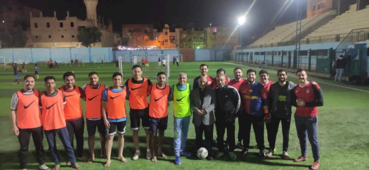 رئيس جامعة أسوان يشارك أطباء المحافظة ختام الدورة الرمضانية الخامسة