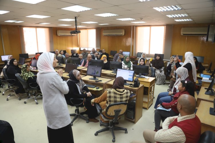 جامعة قنا تنظم ورشة عمل للتدريب على منظومة المركز البيومتري لخدمة منسوبي الجامعة