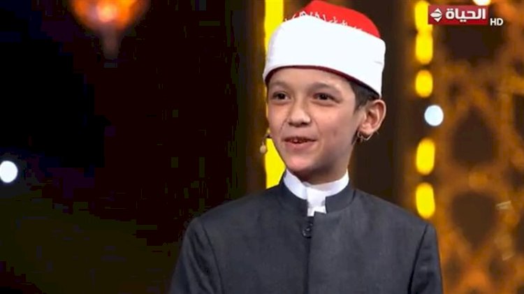 عمر على يفوز بلقب الموسم الأول من برنامج دولة التلاوة بتصويت الجمهور