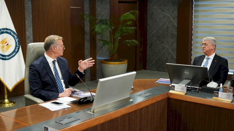 وزير البترول يرأس جمعية شركة "بتروجت"