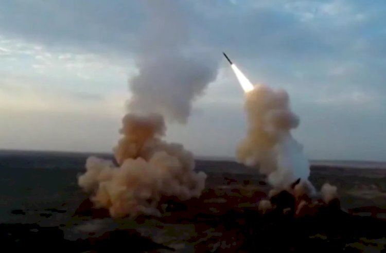 إيران : الموجة 66 من الوعد الصادق 4 أمطرت جنوب تل أبيب بالصواريخ المتعددة