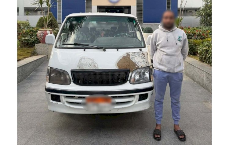 ضبط سائق لقيامه  بالسير عكس الإتجاه بالقاهرة