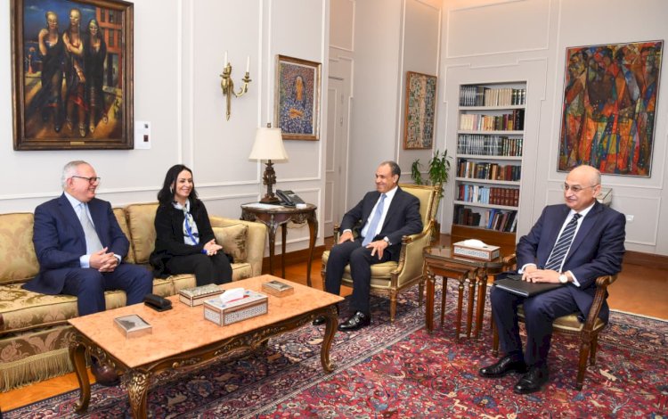 وزير الخارجية يلتقي وزيرة التضامن ورئيس منظمة تضامن الشعوب الأفروآسيوية